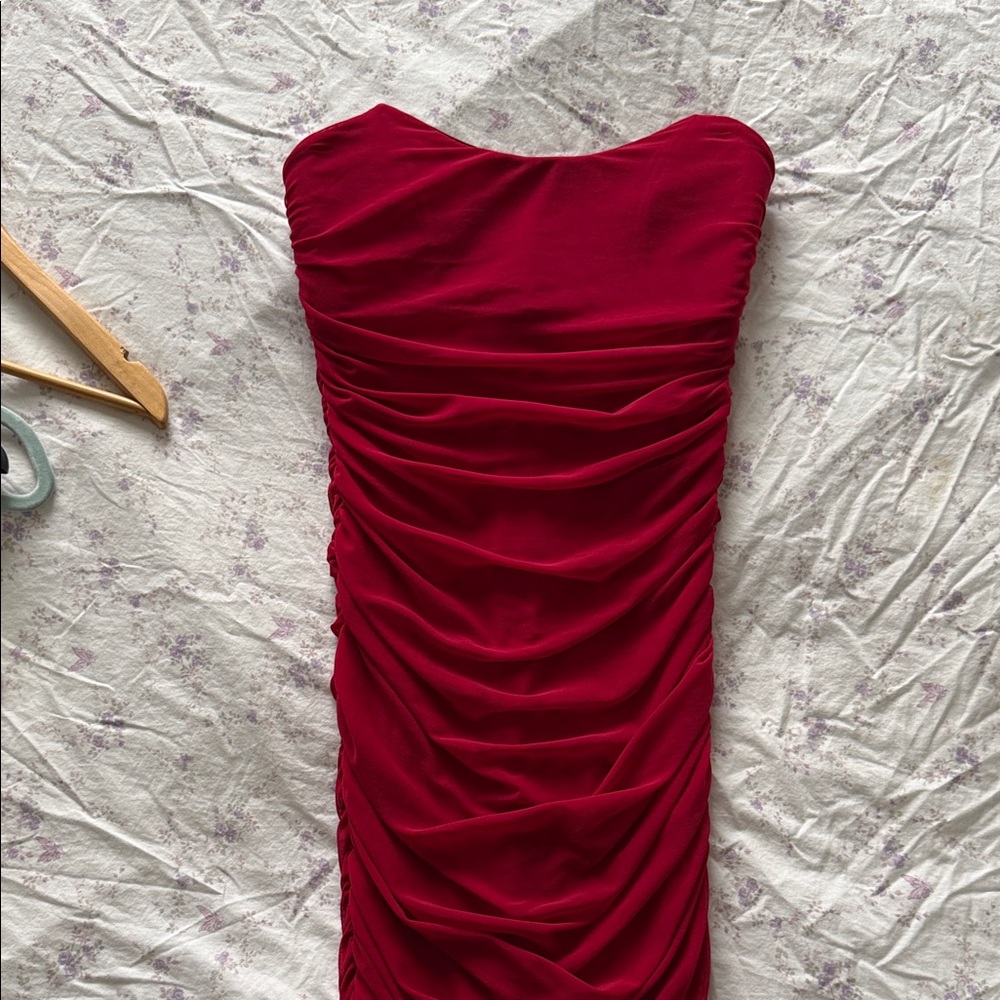 Elegant Red Ruched Dress